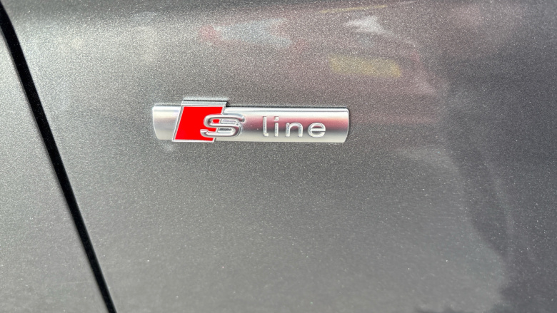 Audi Q5 40 TDI Quattro Edition 1 5dr S Tronic Diesel Estate